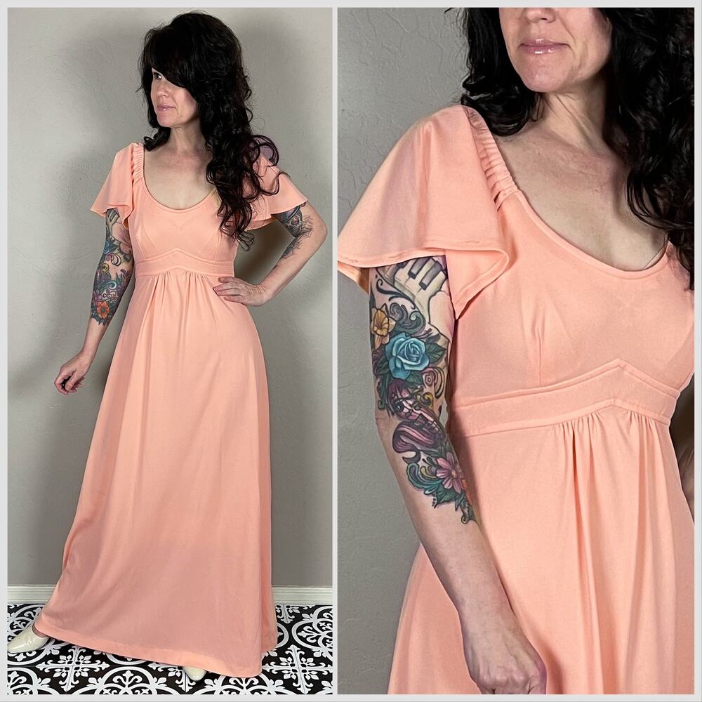 Vintage 1970s Peach Boho Flutter Sleeve Empire Waist Maxi Dress